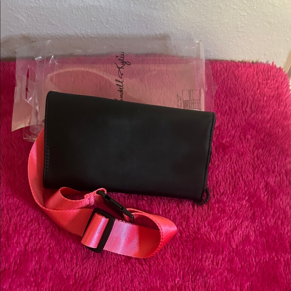 Kendall & Kylie Black Bag with Pink Strap and Neon Script Makeup Carrier - Picture 3 of 6